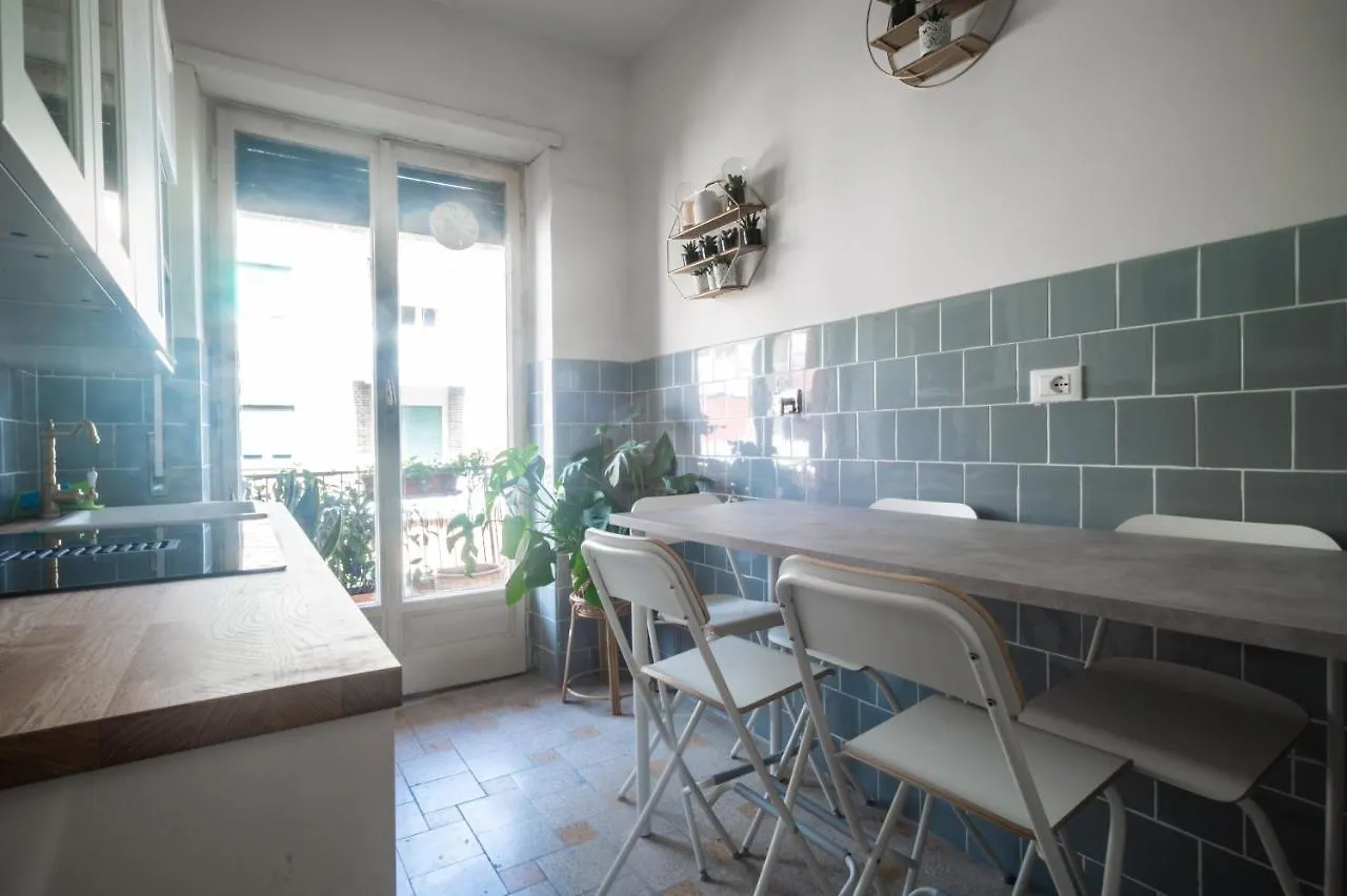 Cozysuites-Vaticancity Rome 0*,  Italy
