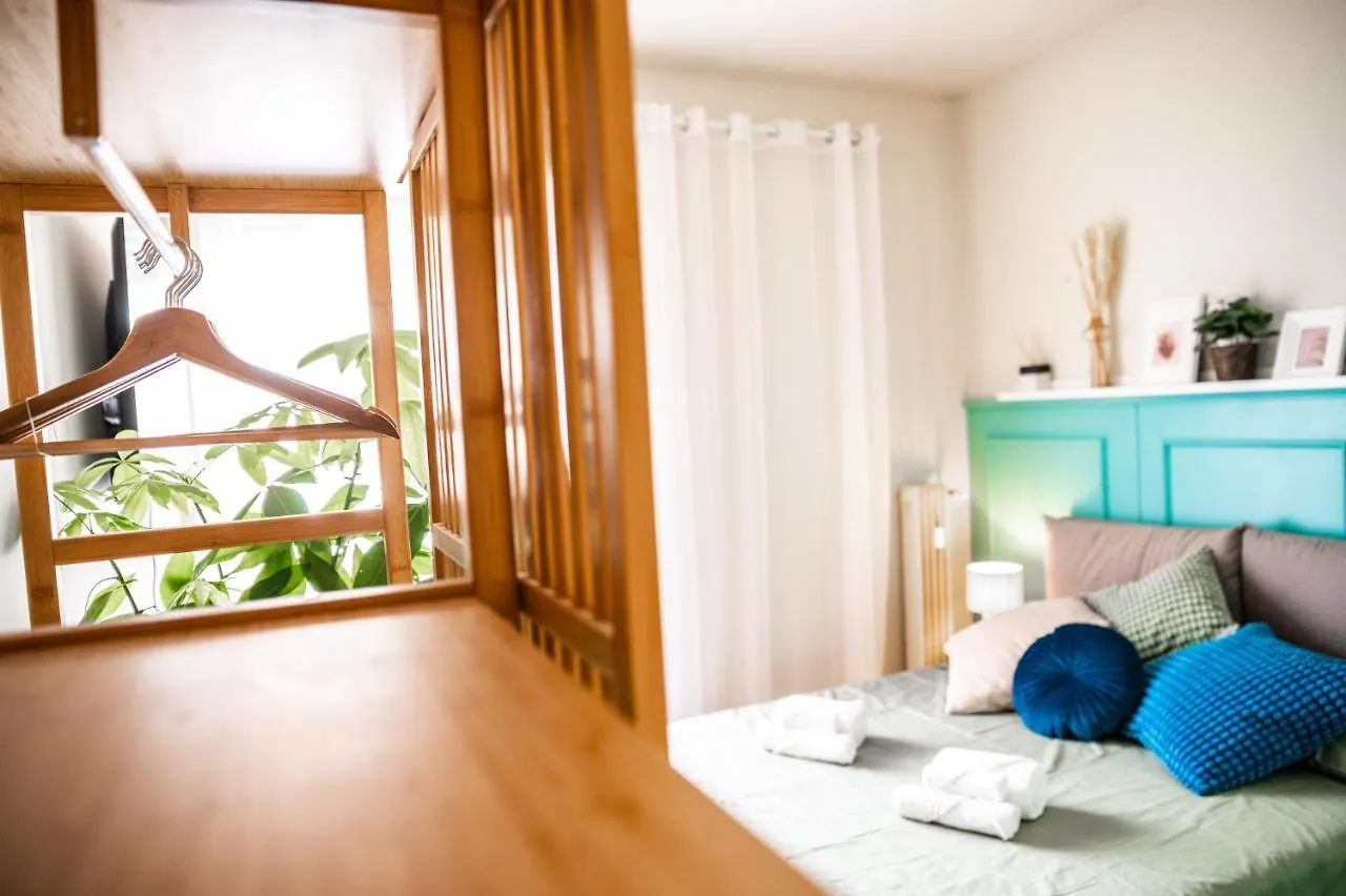 Cozysuites-Vaticancity Rome 0*,  Italy
