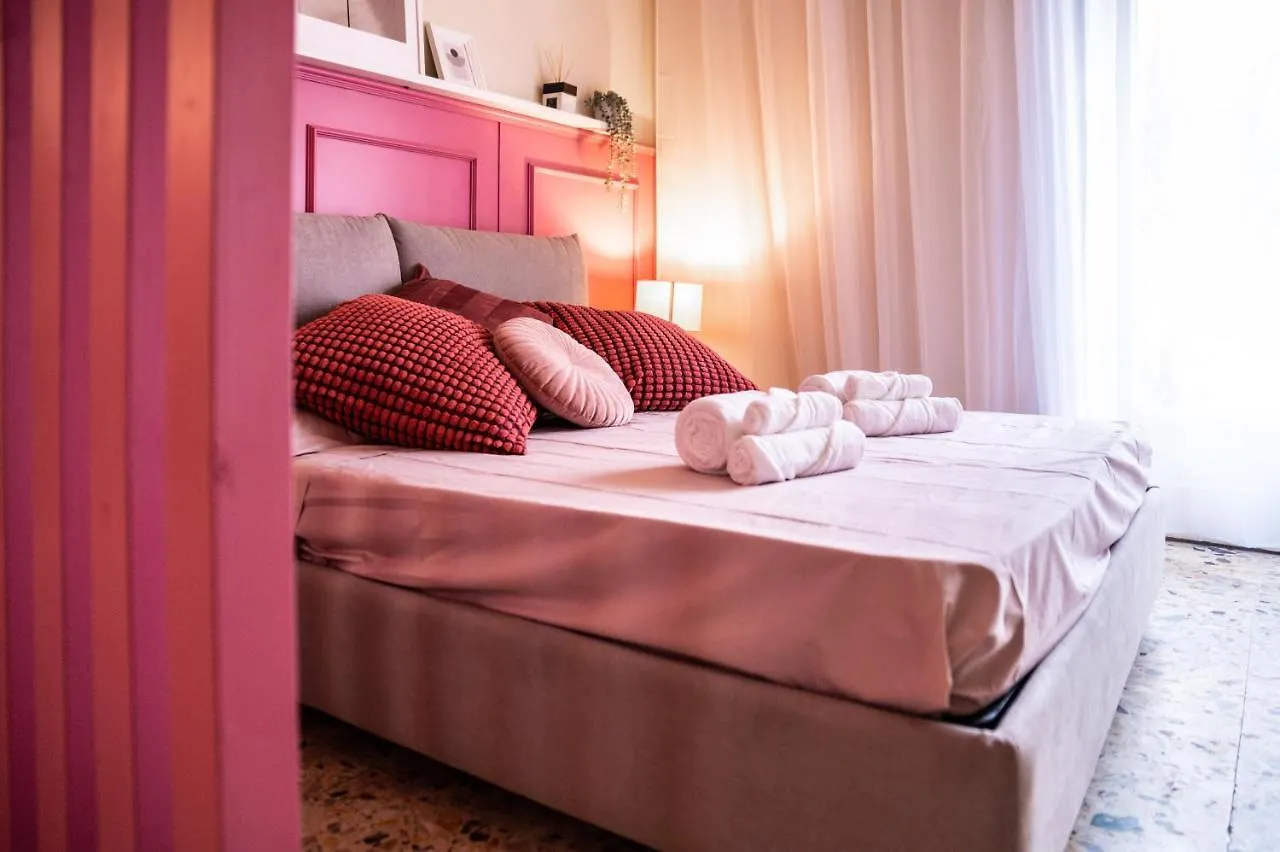 Cozysuites-Vaticancity Rome Apartment